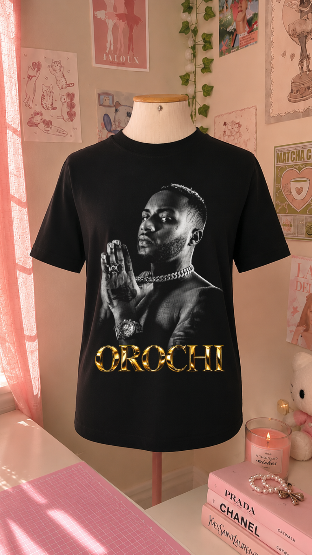 K-Pop Idol Black T-Shirt with Red Kisses