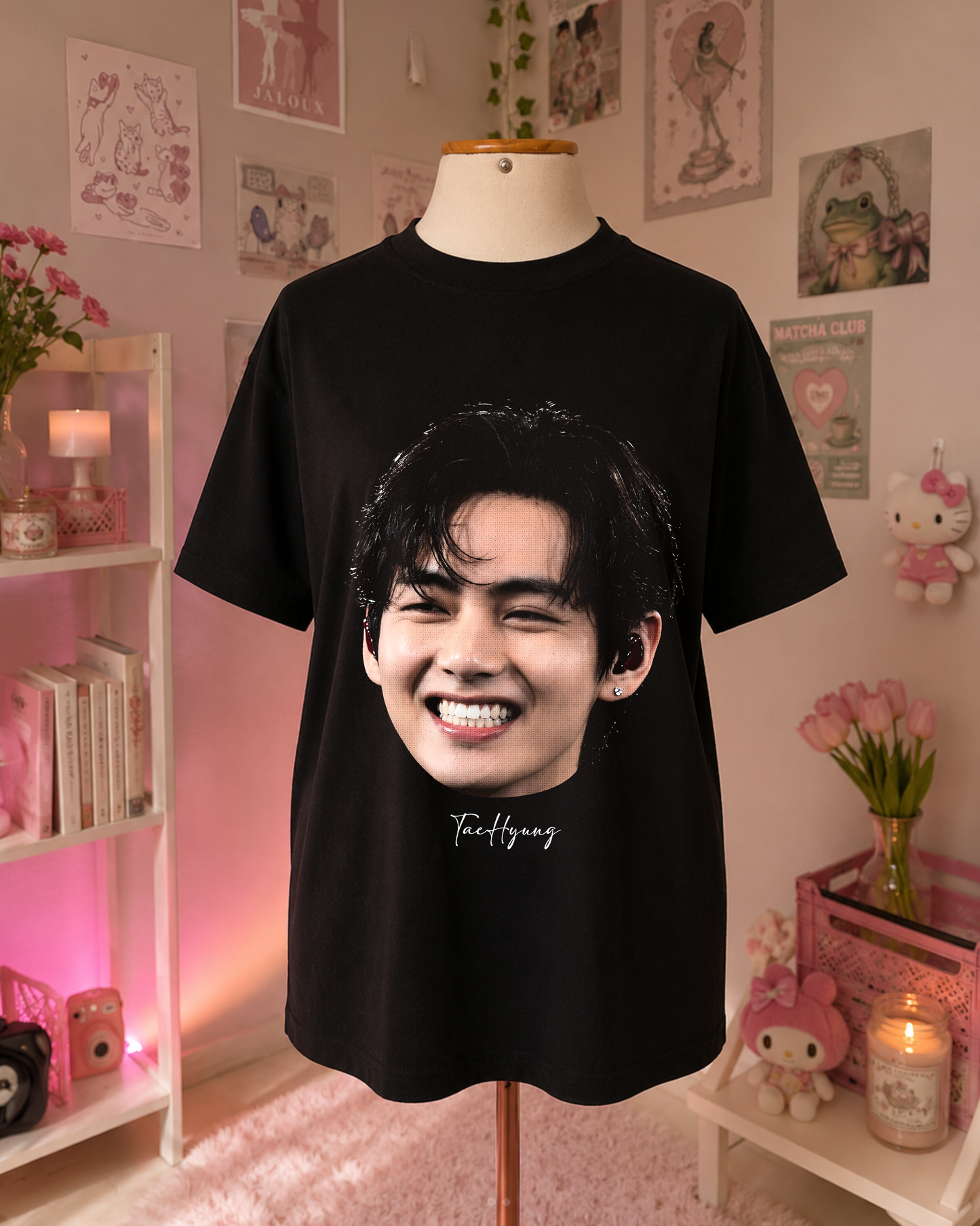 T-Shirt K-Pop Preta Retrato de Idol Coreano