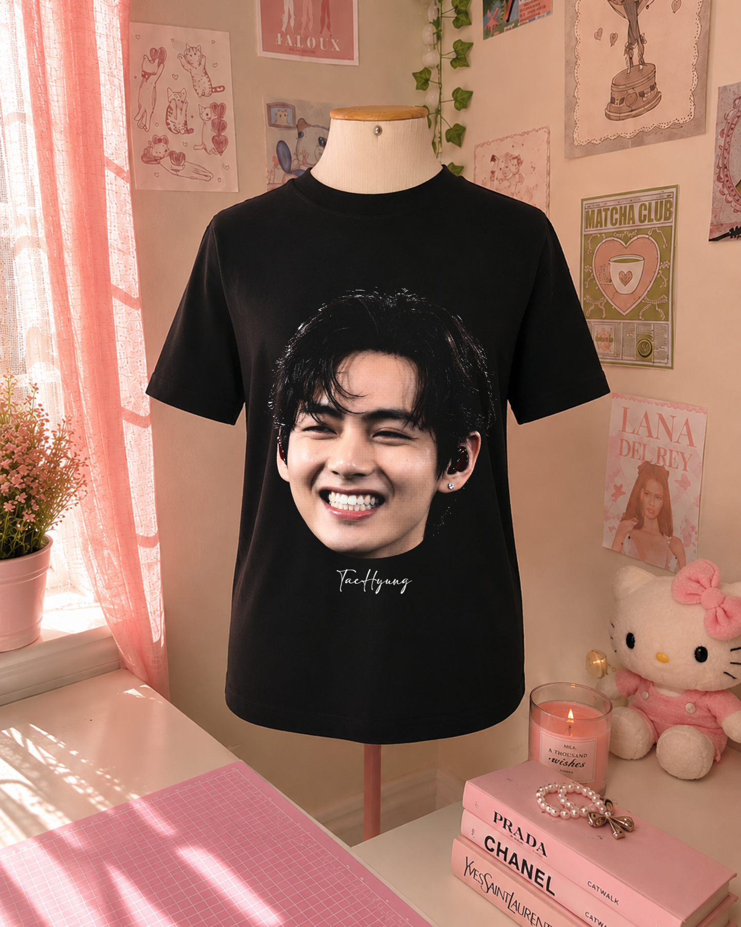 T-Shirt K-Pop Preta Retrato de Idol Coreano
