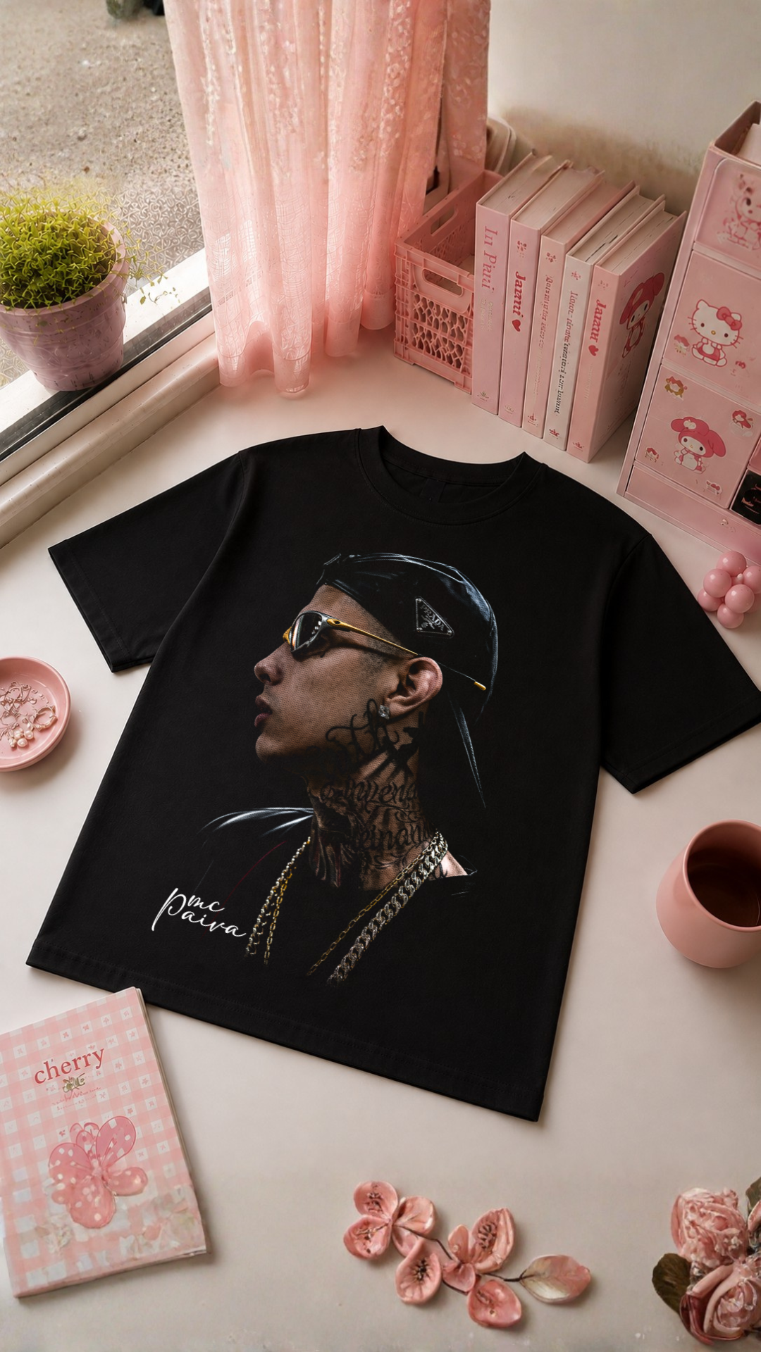 K-Pop Idol Black T-Shirt with Red Kisses