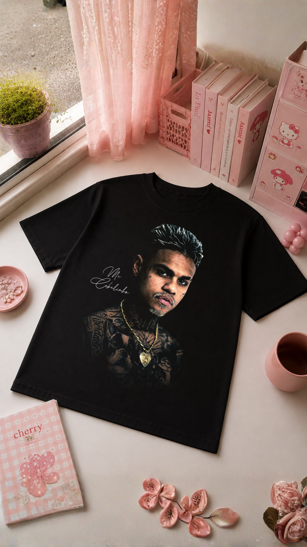 K-Pop Idol Black T-Shirt with Red Kisses
