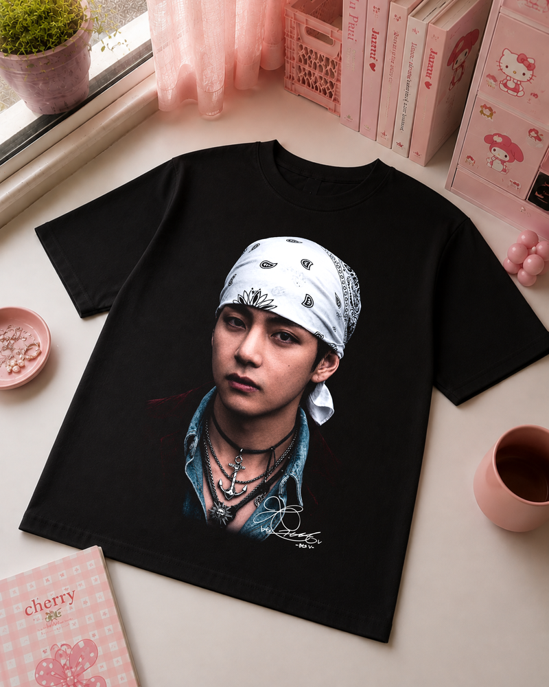 Black K-Pop T-Shirt with Bandana Design and Streetwear Style