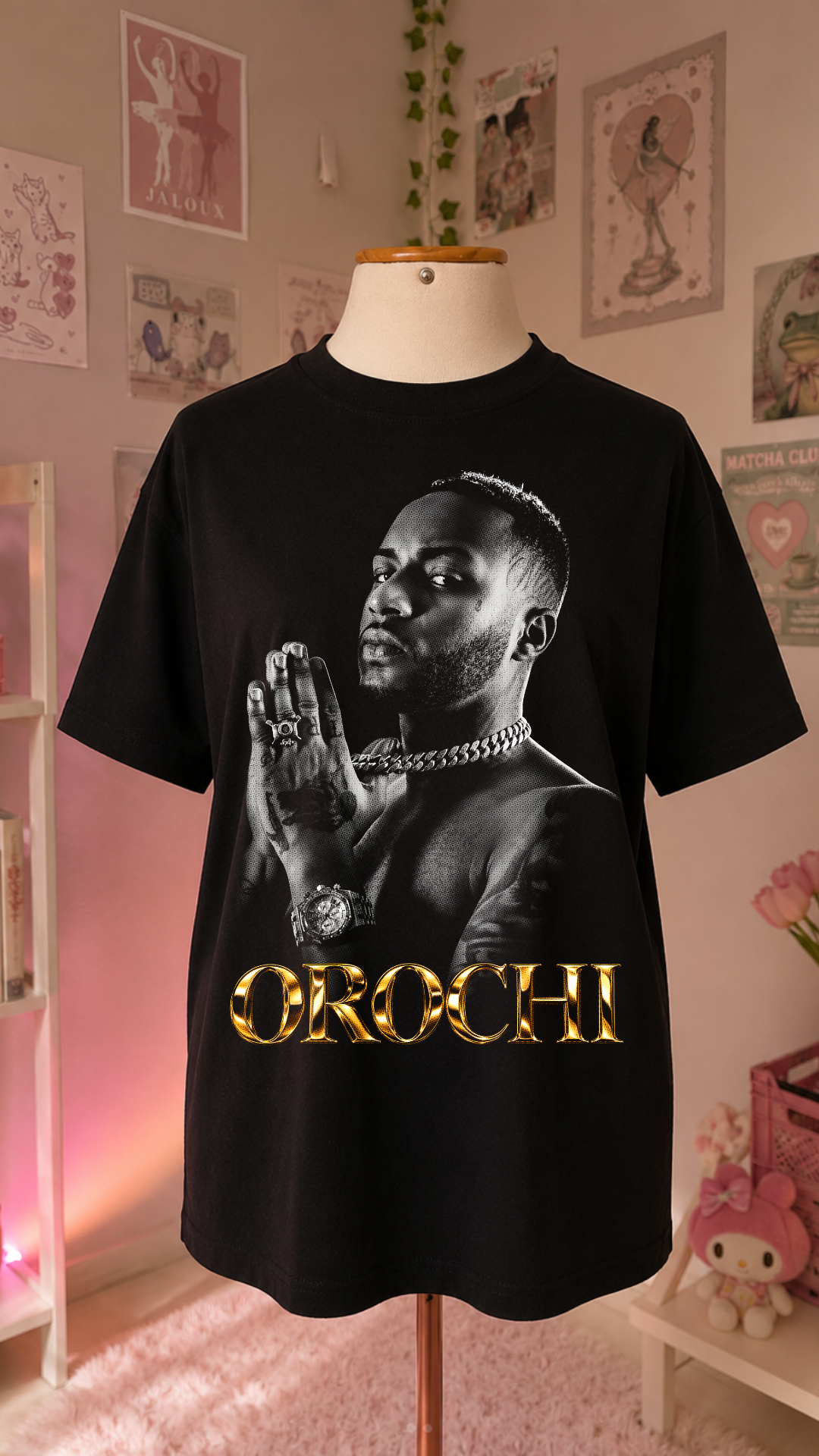 K-Pop Idol Black T-Shirt with Red Kisses