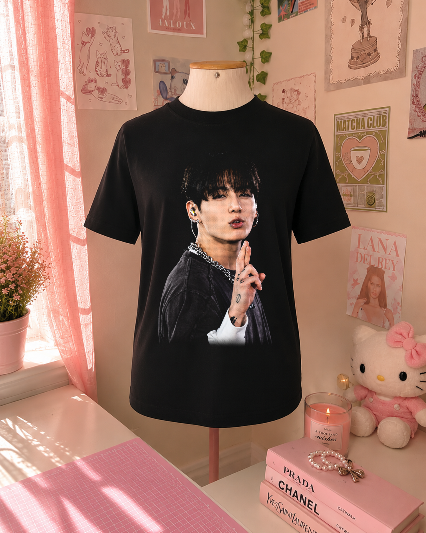 T-Shirt K-Pop Preta com Retrato de Idol | Estilo Coreano