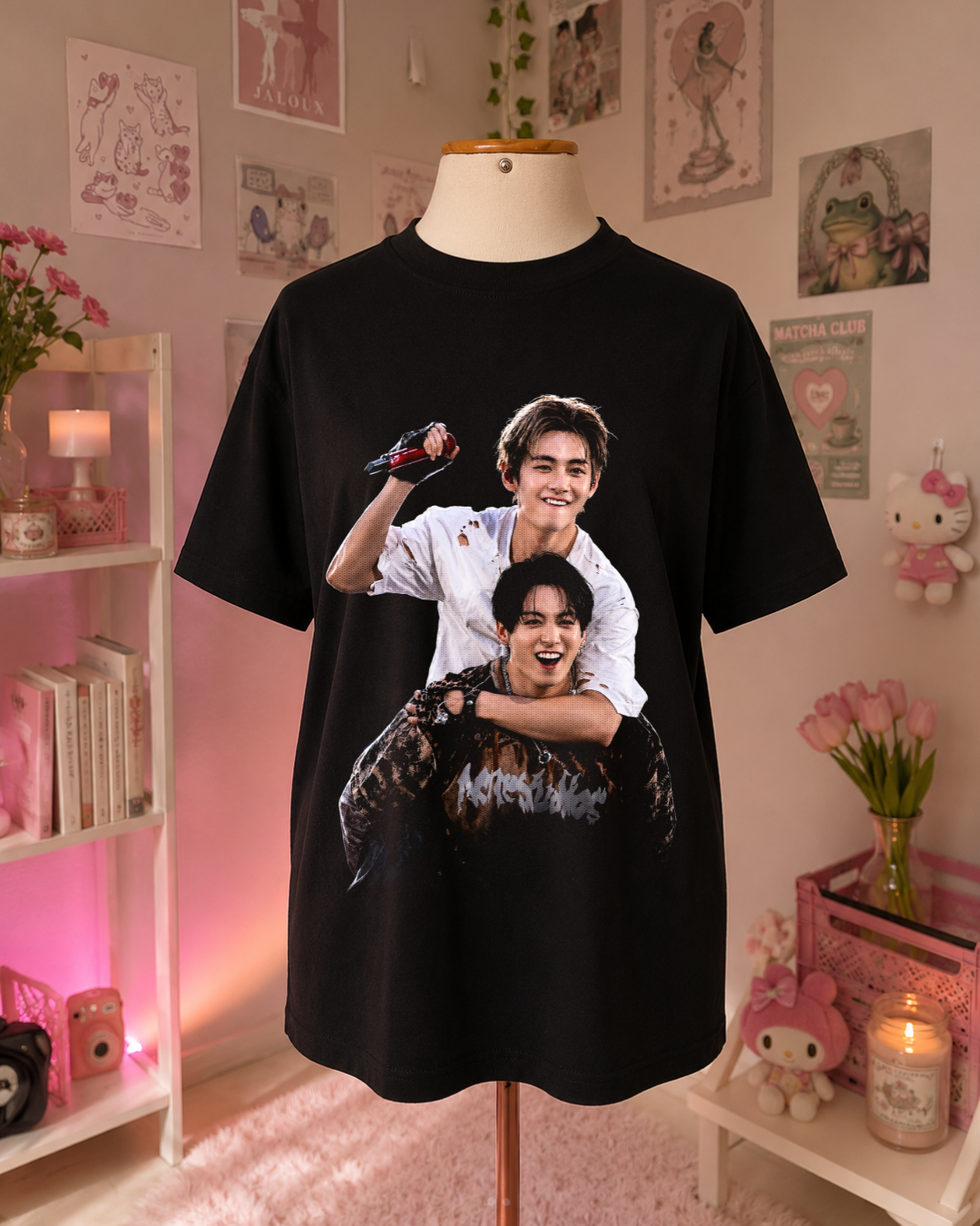 K-Pop Idol Black T-Shirt with Red Kisses