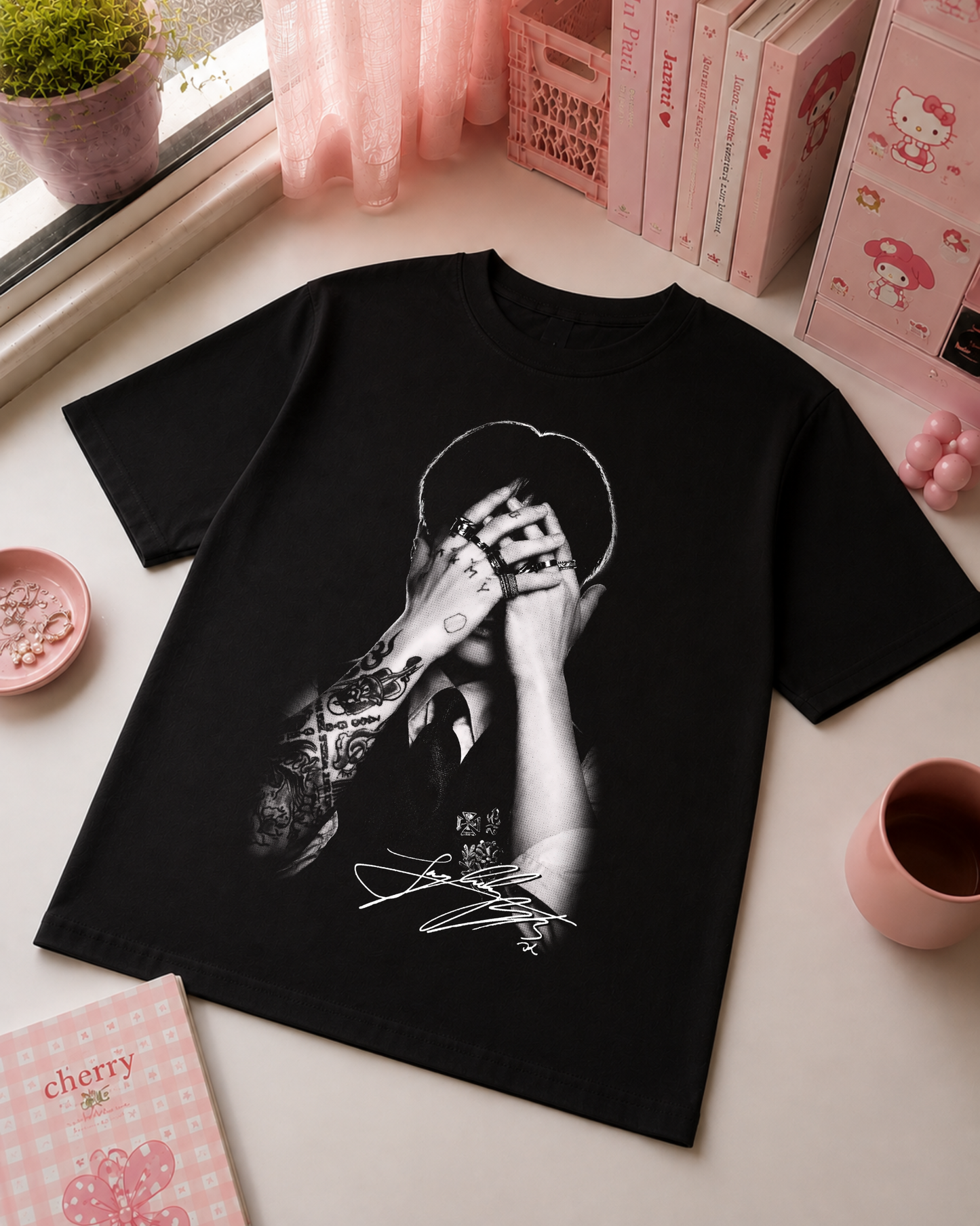 Black & White Tattoo K-Pop T-Shirt