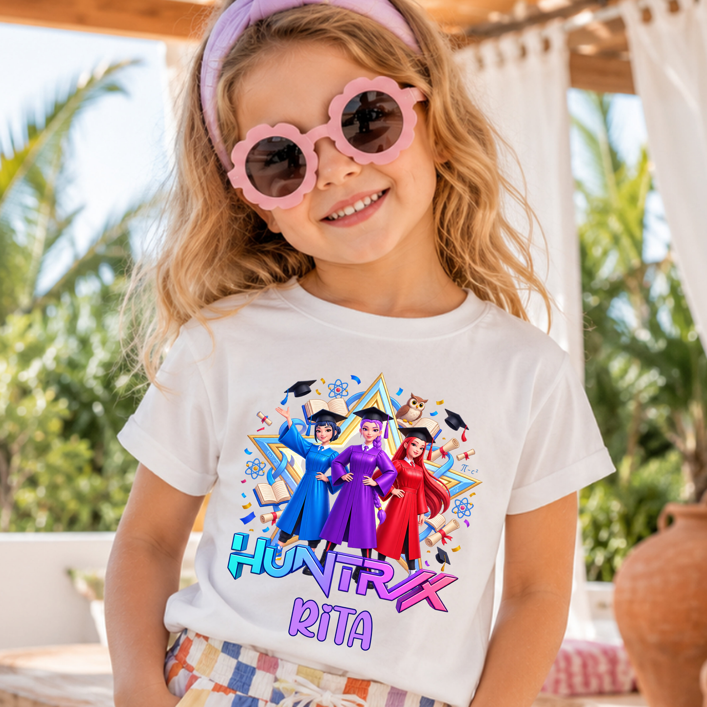 K-Pop Idol Black T-Shirt with Red Kisses