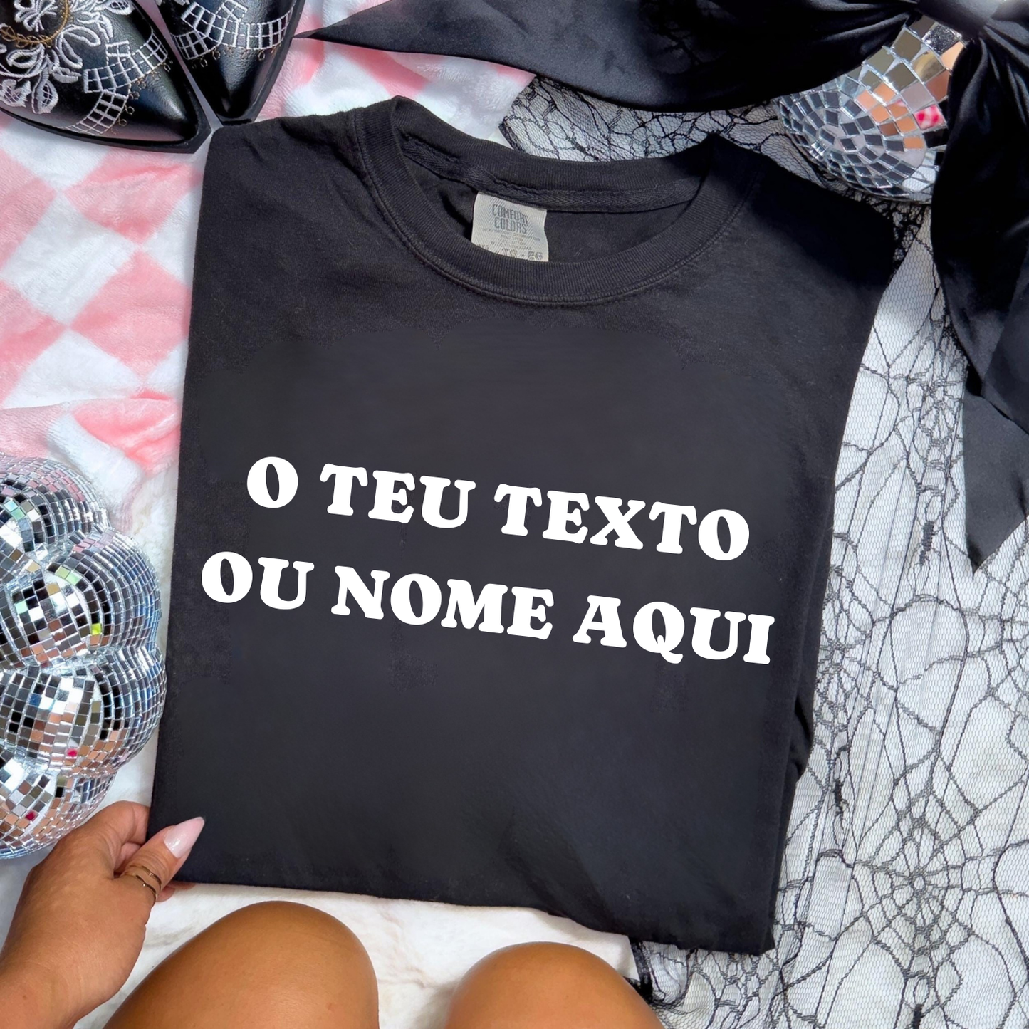 T-shirt Personalizada com Texto e Nomes